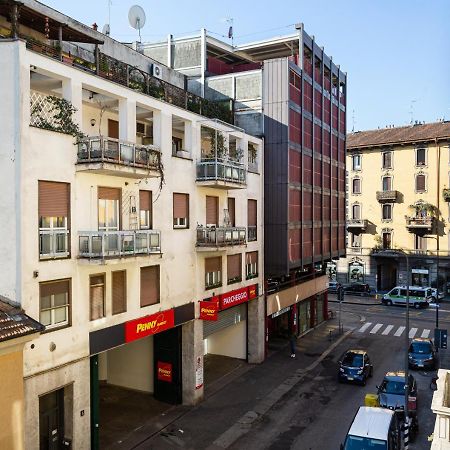 A Yellow Touch - Modern Studio In Isola Milano المظهر الخارجي الصورة