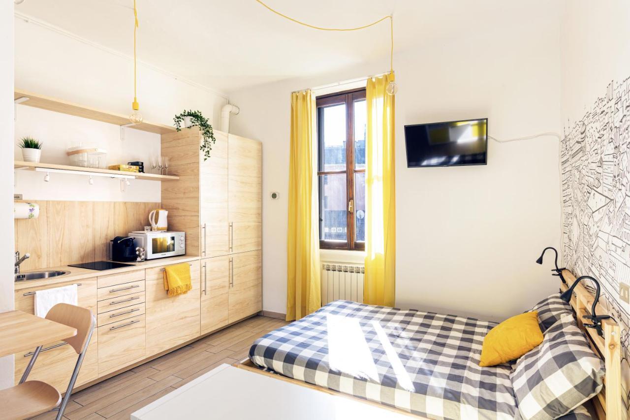 A Yellow Touch - Modern Studio In Isola Milano المظهر الخارجي الصورة