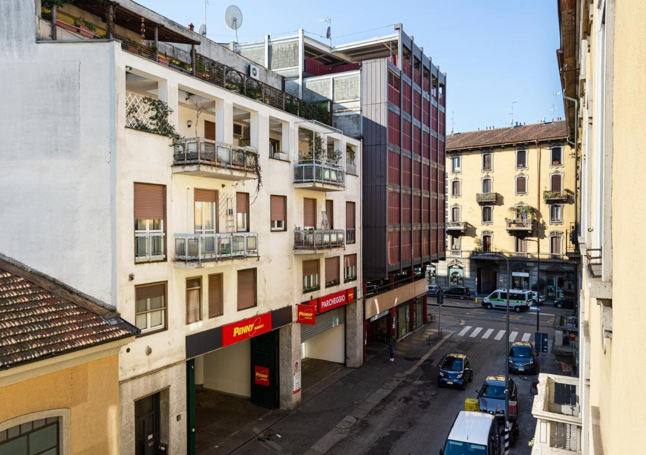 A Yellow Touch - Modern Studio In Isola Milano المظهر الخارجي الصورة
